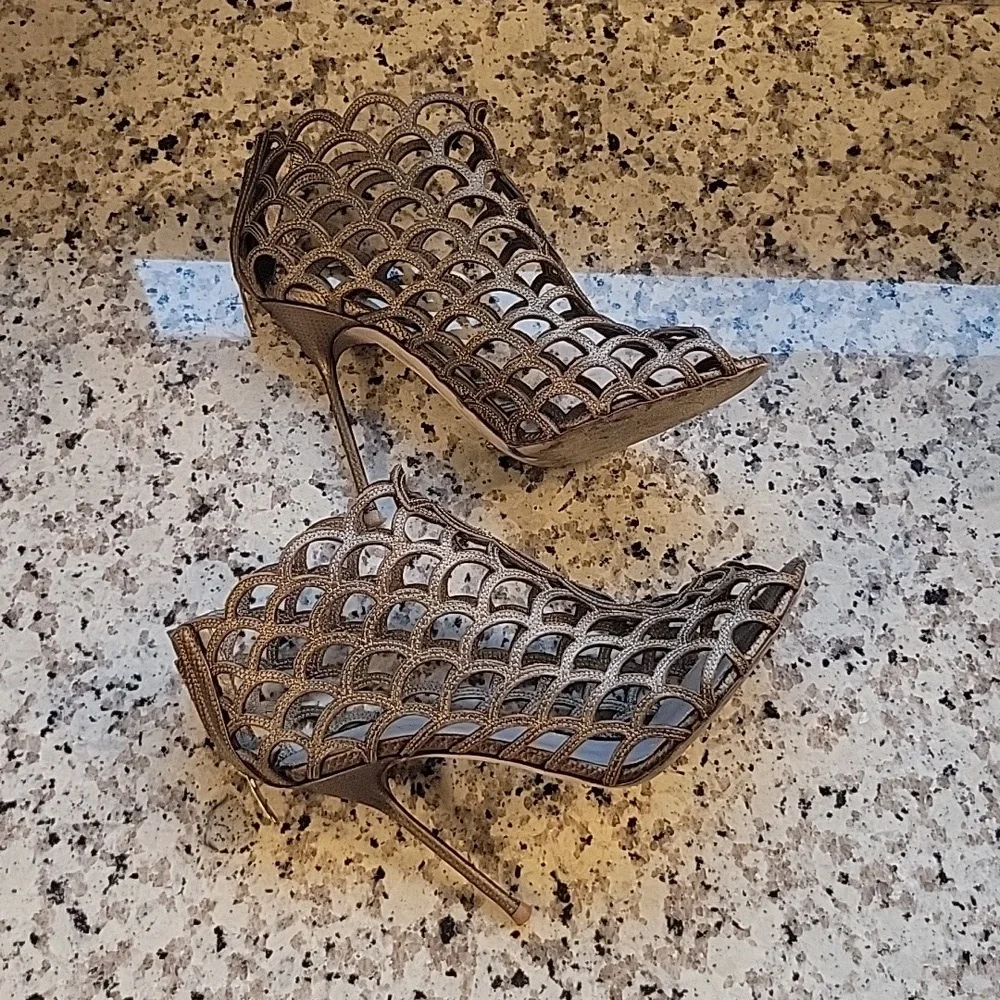 Exquisite pair of Sergio Rossi heels sz 9 - Picture 4 of 15